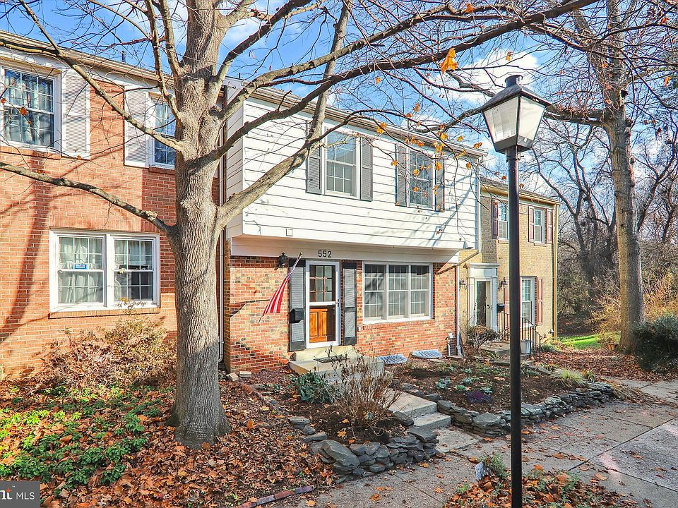 1st image of 552 Monet Dr