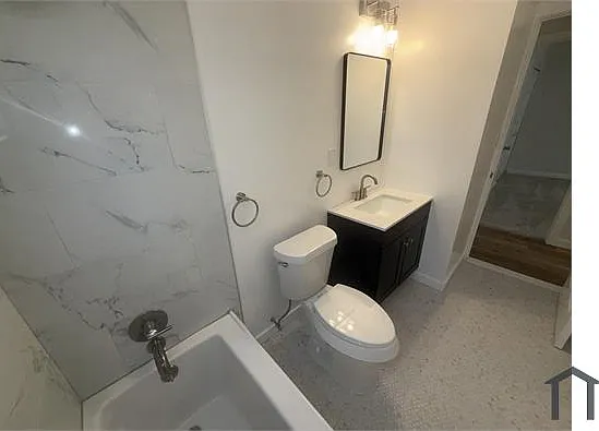 7643 Rivard Ave — Photo 14