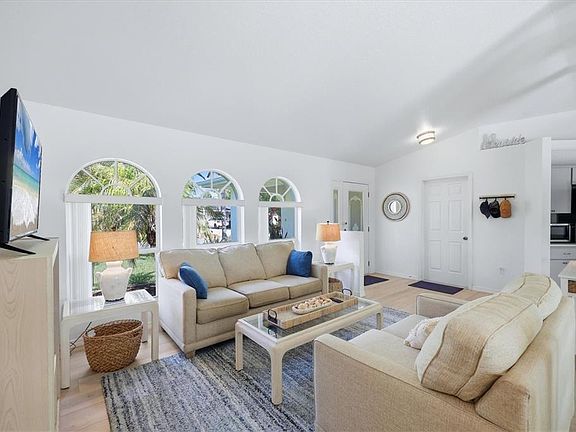 2nd image of 5981 MARIGOLD ROAD