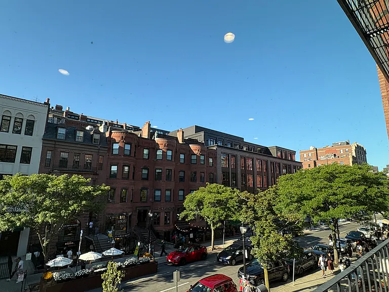 166 Newbury St #2F — Photo 7