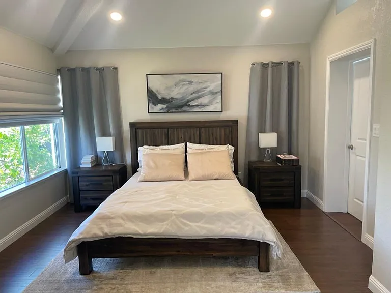 922 Vista Pointe Dr — Photo 1
