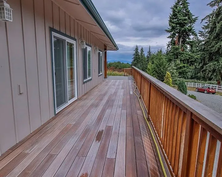2385 Lake Forest Dr — Photo 7