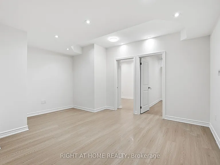 201 Donald Sim Ave #BASEMENT — Photo 6