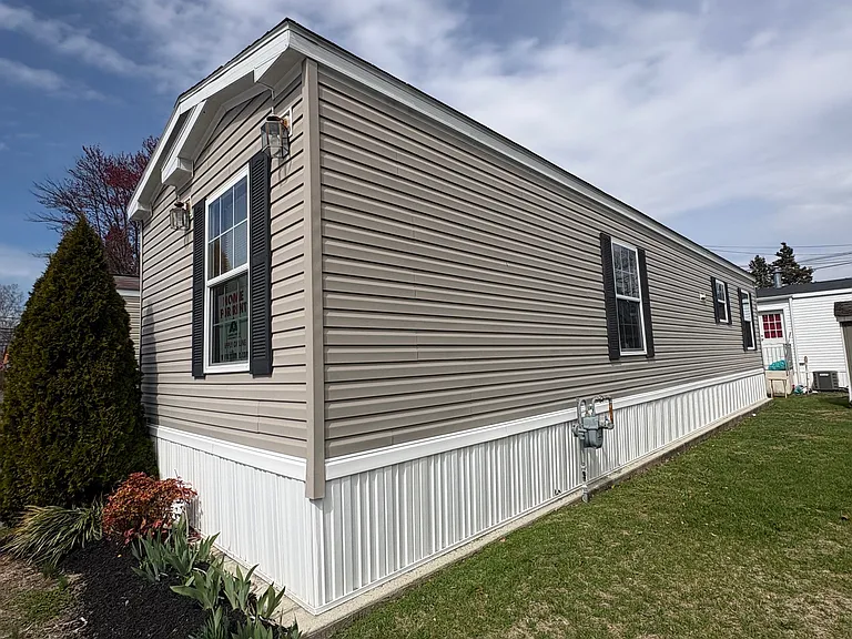 291 N Virginia Ave #37 — Photo 7