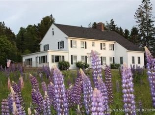 8 Redoubt Hl, Eastport, ME 04631