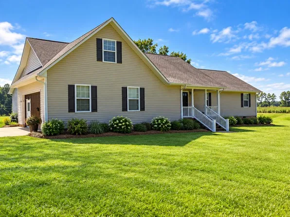 704 Isabella Nashville Rd, Tifton, GA 31793