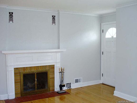 5th image of 888 Monroe St