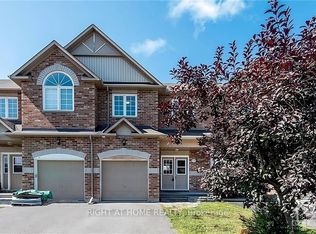 626 Braecreek Ave, Ottawa, ON K2W0B2