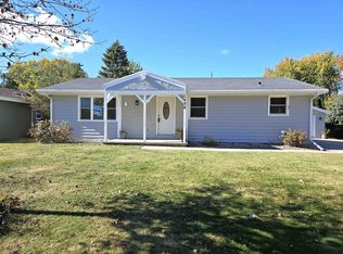 1456 Dunning St, Menasha, WI 54952