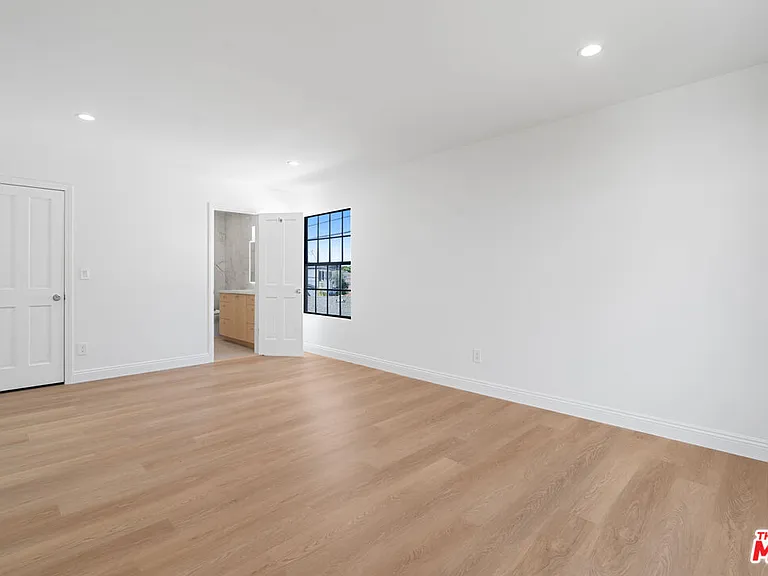2541 Stoner Ave #1 — Photo 19