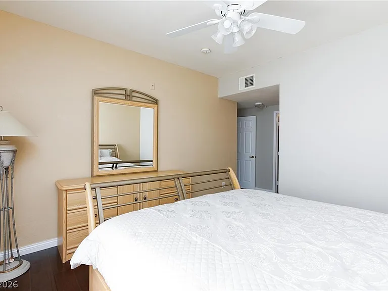 7185 S Durango Dr #201 — Photo 20