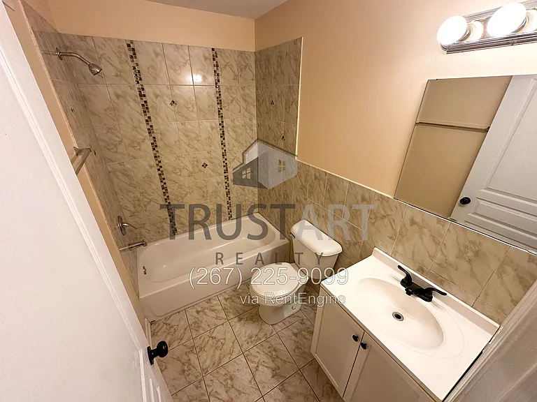 6908 Old York Rd — Photo 7