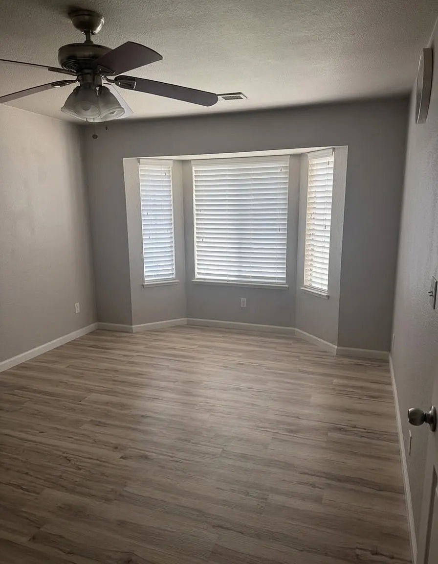 4104 Madeline Way — Photo 4