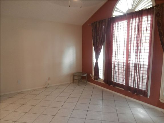 2nd image of 737 Hempstead Dr
