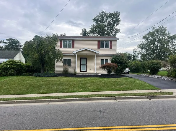 119 Penora St, Depew, NY 14043