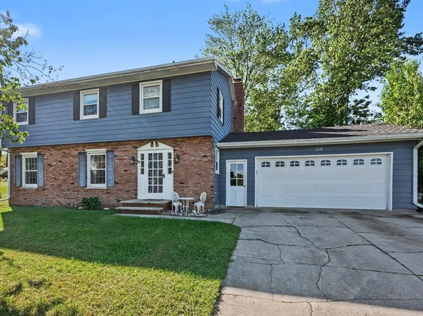 1319 Royal Oak Ave, Portage, MI 49024