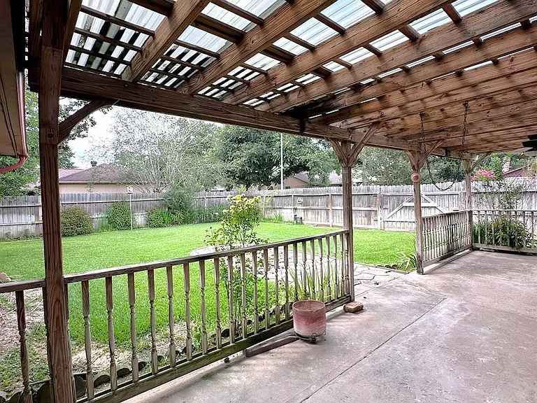 21302 Park Rock Ln — Photo 10