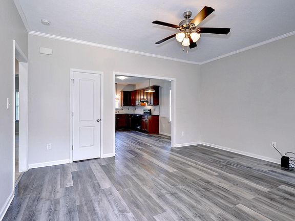 5th image of 5310 Rhoda Ln