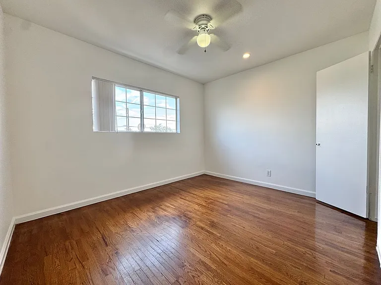 3419 Club Dr — Photo 33