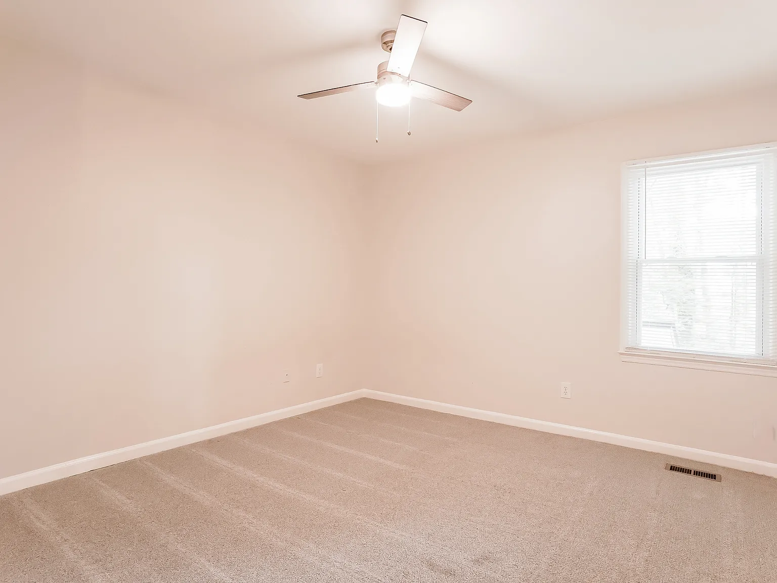 6413 Andsley Drive - 0 — Photo 3