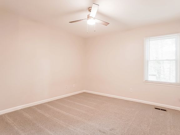 4th image of 6413 Andsley Dr #0