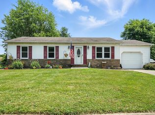 148 Lee Ann Ct, Blanchester, OH 45107