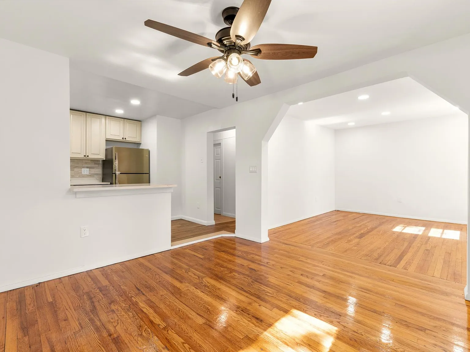 44-01 Skillman Avenue — Photo 3
