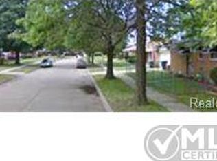 22601 Glendale St, Detroit, MI 48223