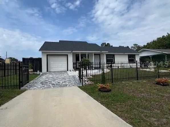 1620 Hialeah St, Orlando, FL 32808