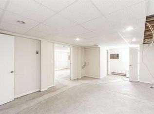 601 Broce Dr, Blacksburg, VA 24060