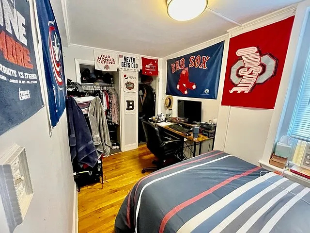 4 bed, 700 sqft, $4,800 — Photo 3
