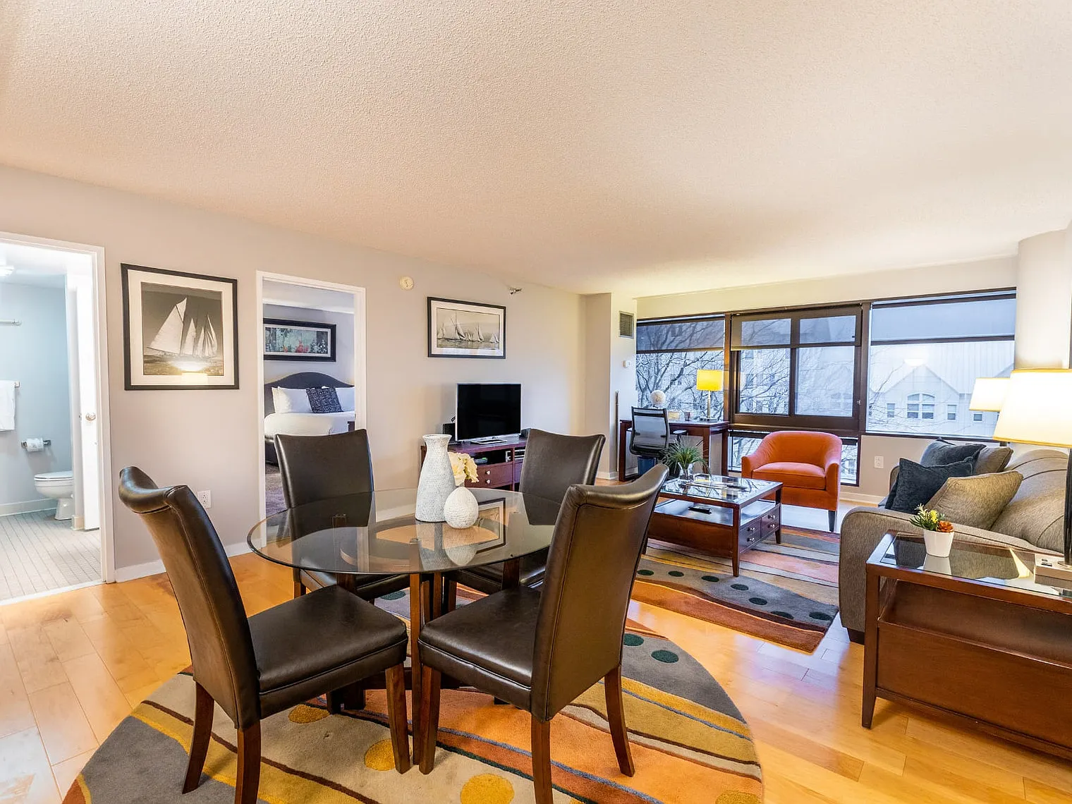 1 bed, 1.0 bath, 742 sqft, $3,755 — Photo 3