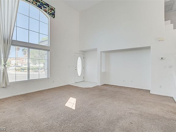 3rd image of 8657 Raindrop Canyon Ave
