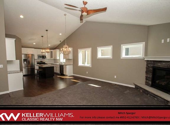 3rd image of 11720 Erskin Cir NE