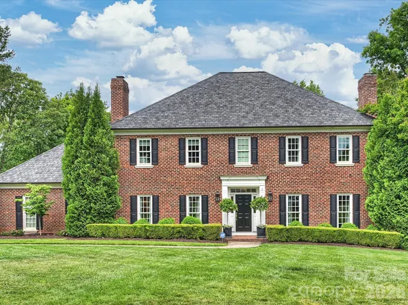 4017 Moorland Dr, Charlotte, NC 28226