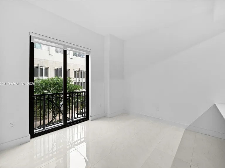 301 Altara Ave #205 — Photo 7