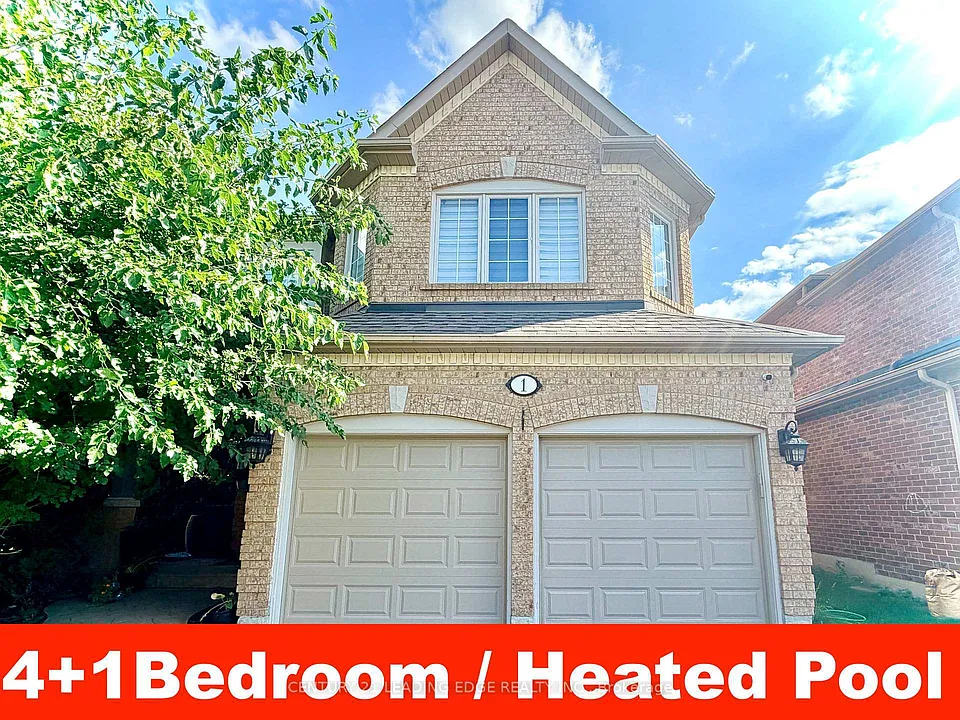 1 Castle Green Dr