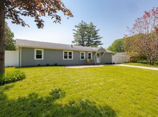 15 Morningside Dr, Dover, NH 03820