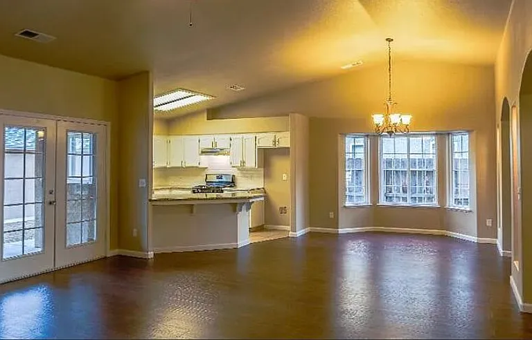 15633 Wooten Ct — Photo 15