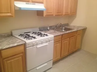 Rented by Alexander Bilu, LREB