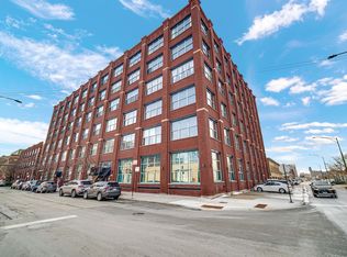 312 N May St APT 2C, Chicago, IL 60607
