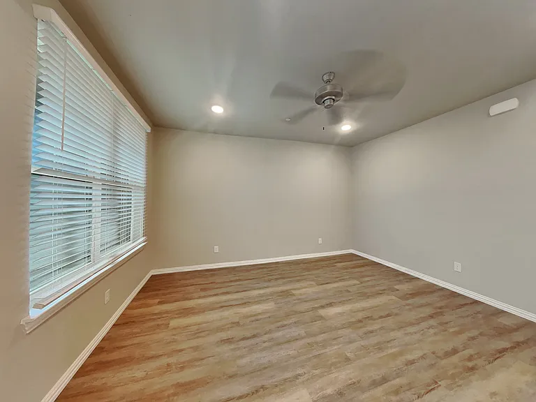 Willow Crossing Townhomes — Photo 29