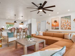 402 73rd St, Holmes Beach, FL 34217