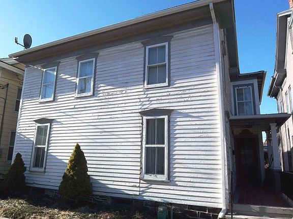 2nd image of 211 W 3rd St