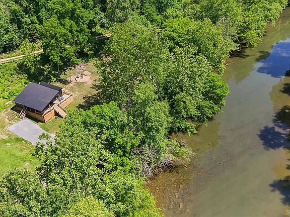 5th image of 3307 Lunsford Mill Rd