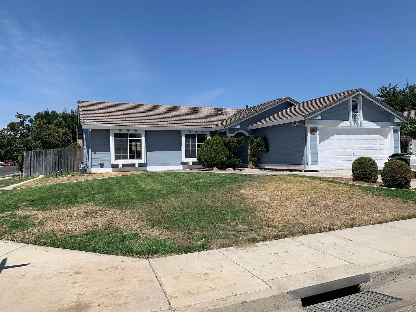 104 Orange Ave photo 1