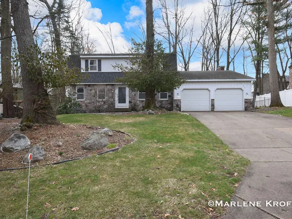 4758 Chalet Ln SW, Wyoming, MI 49519