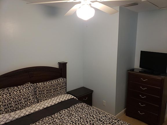 4th image of 300 Destiny Cir