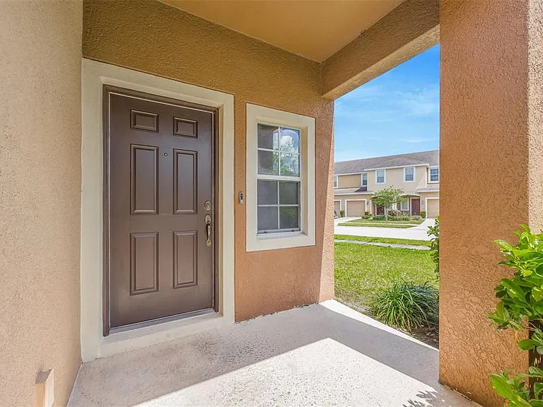 6705 Holly Heath Dr — Photo 3