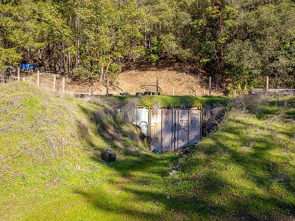 5th image of 40643 Covelo Road